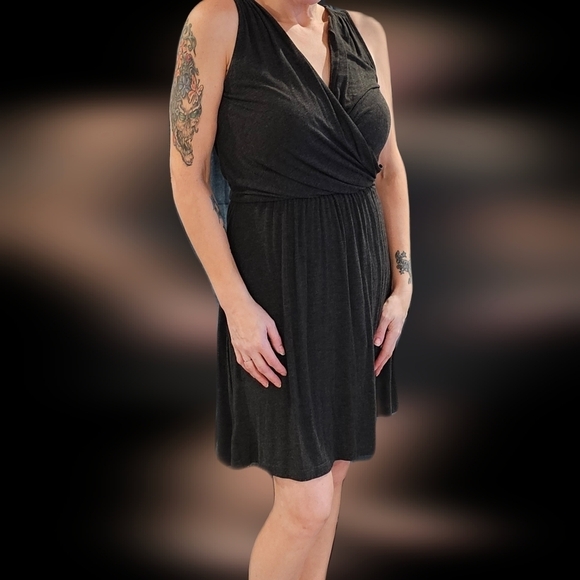 LOFT Dresses & Skirts - 🛒💰Ann Taylor Loft Dress